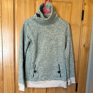 Roxy Dry Flight Technology pull over, small, excellent used condition